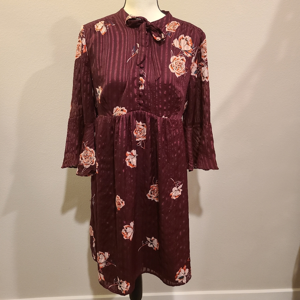 Motherhood Maternity Dress